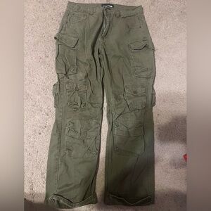 Women’s Olive Cargo Pants